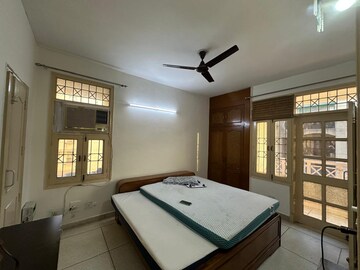 Bedroom in 2 BHK Apartment at Sector 7 Dwarka – for Rent