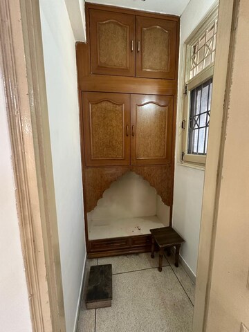 Room in 2 BHK Apartment at Sector 7 Dwarka – for Rent