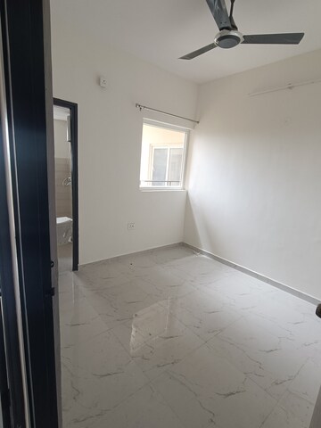 Room in 3 BHK Apartment at Pivotal Paradise, Sector 62 – for Rent