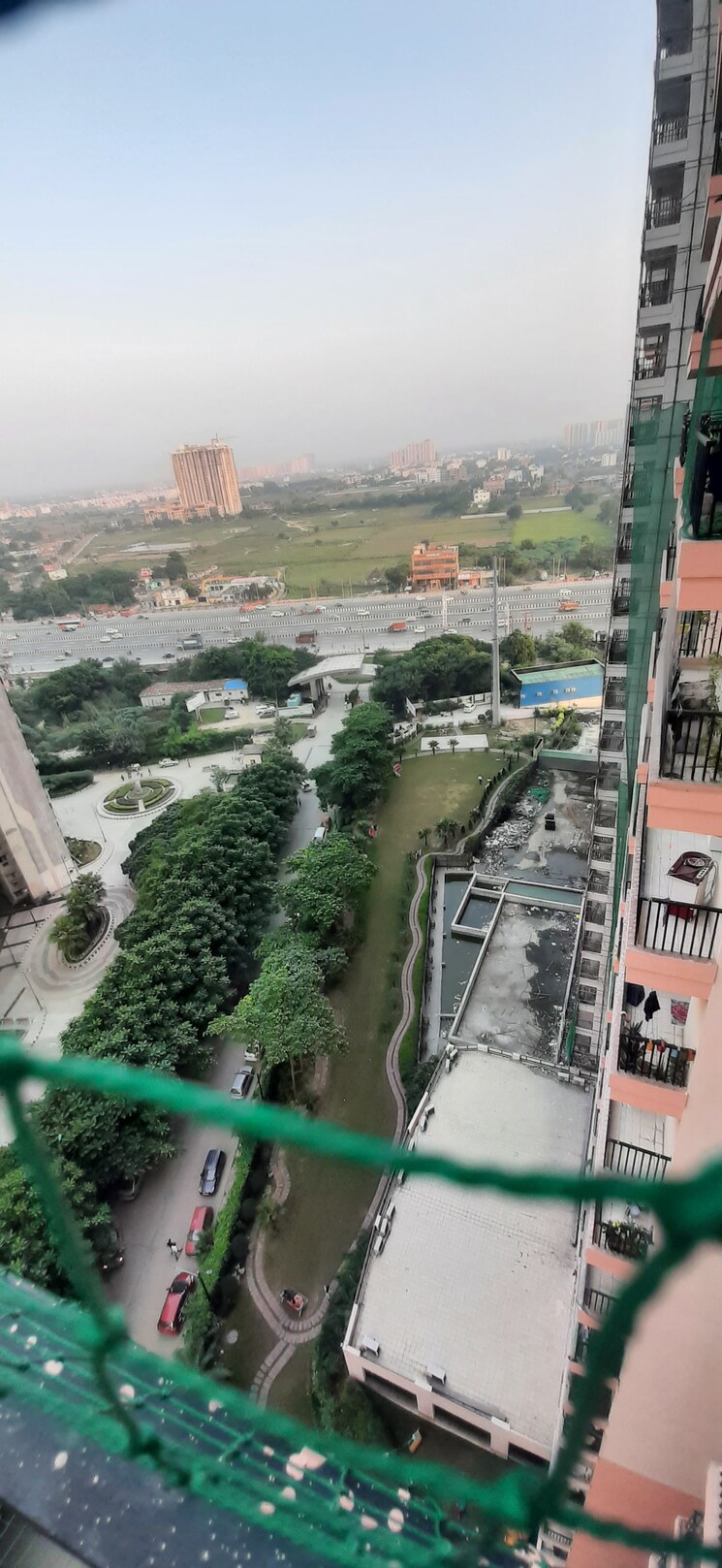 Exterior View, land-craft-golf-links-apartment-phase-2 3 Bedroom 1450 Sq.Ft. Apartment In Pandav Nagar Ghaziabad 9079309