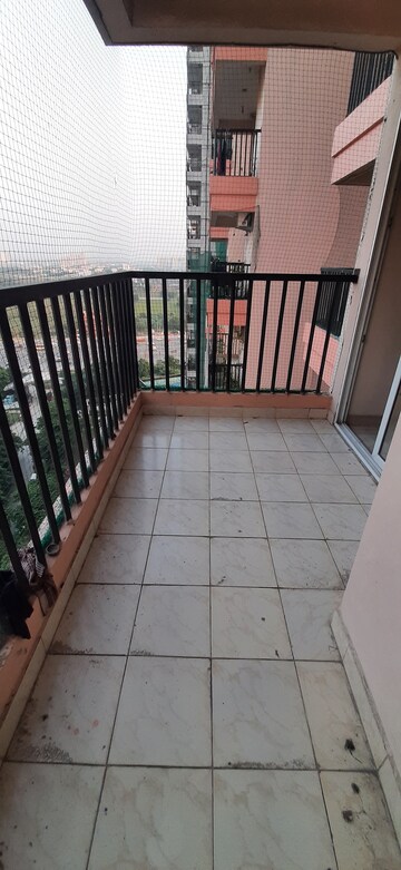3 BHK Apartment – Exterior View View at Land Craft Golf Links Apartment Phase 2, Pandav Nagar - for Rent