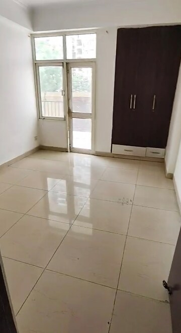 Bathroom in 3 BHK Apartment at Panchsheel Wellington, Dundahera – for Rent