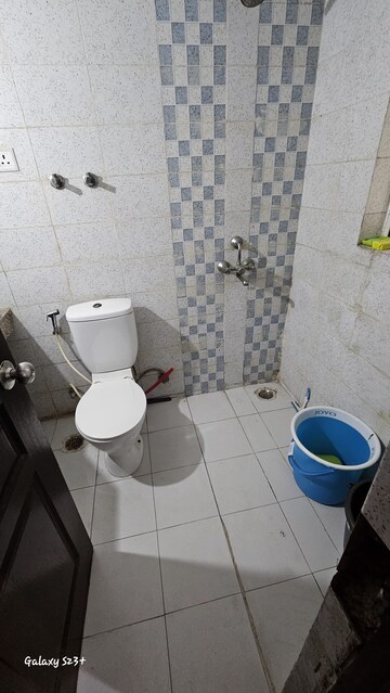 Bathroom in 2 BHK Apartment at Tata Eureka Park, Sector 150 – for Rent