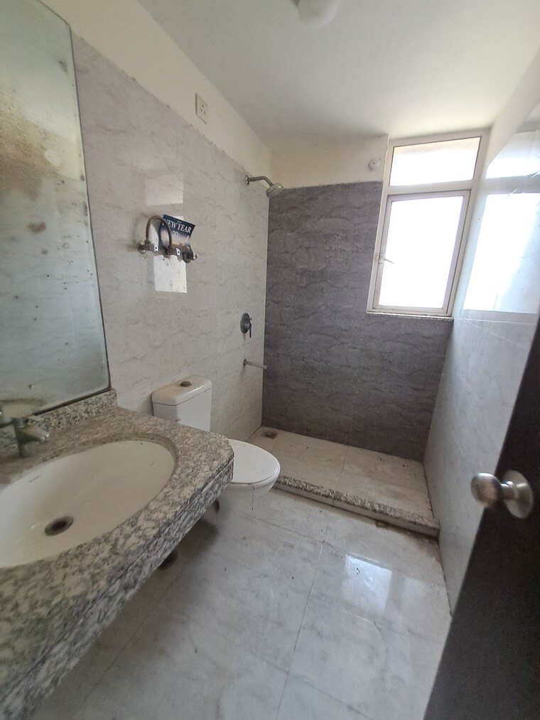 Bathroom, m3m-woodshire 3 Bedroom 1943 Sq.Ft. Apartment In Sector 107 Gurgaon 9079397