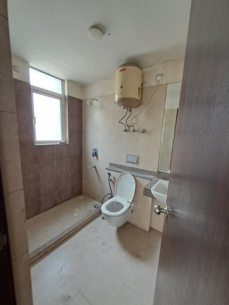 Bathroom, m3m-woodshire 3 Bedroom 1943 Sq.Ft. Apartment In Sector 107 Gurgaon 9079397