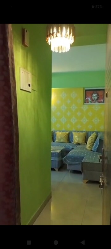 Furnished Amenities in 2 BHK Apartment at Shree Vardhman Green Court, Sector 90 – for Rent