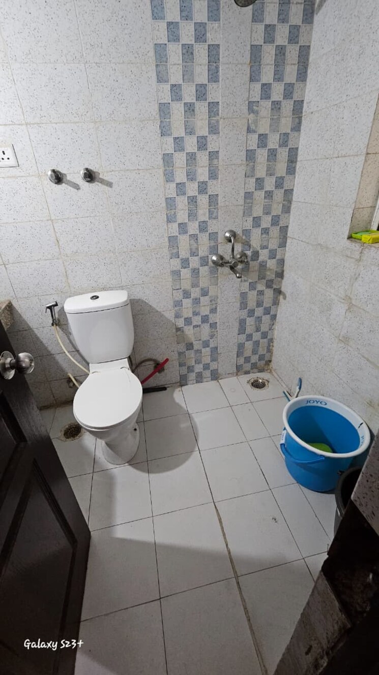 Bathroom, gulshan-ikebana 3 Bedroom 788 Sq.Ft. Apartment In Sector 143 Noida 9079400