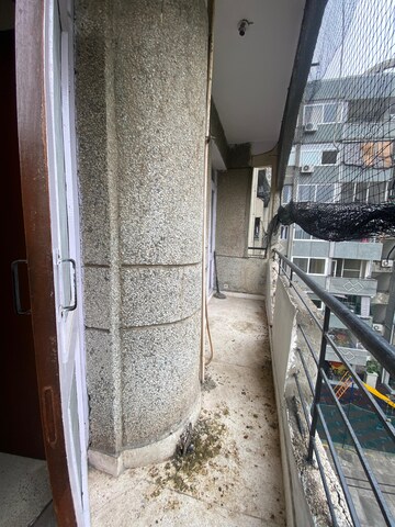 Balcony in 4 BHK Apartment at Sector 12 Dwarka – for Rent