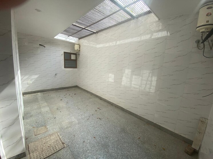 Kitchen, sector 46 2 Bedroom 1800 Sq.Ft. Builder Floor In Sector 46 Gurgaon 9079423