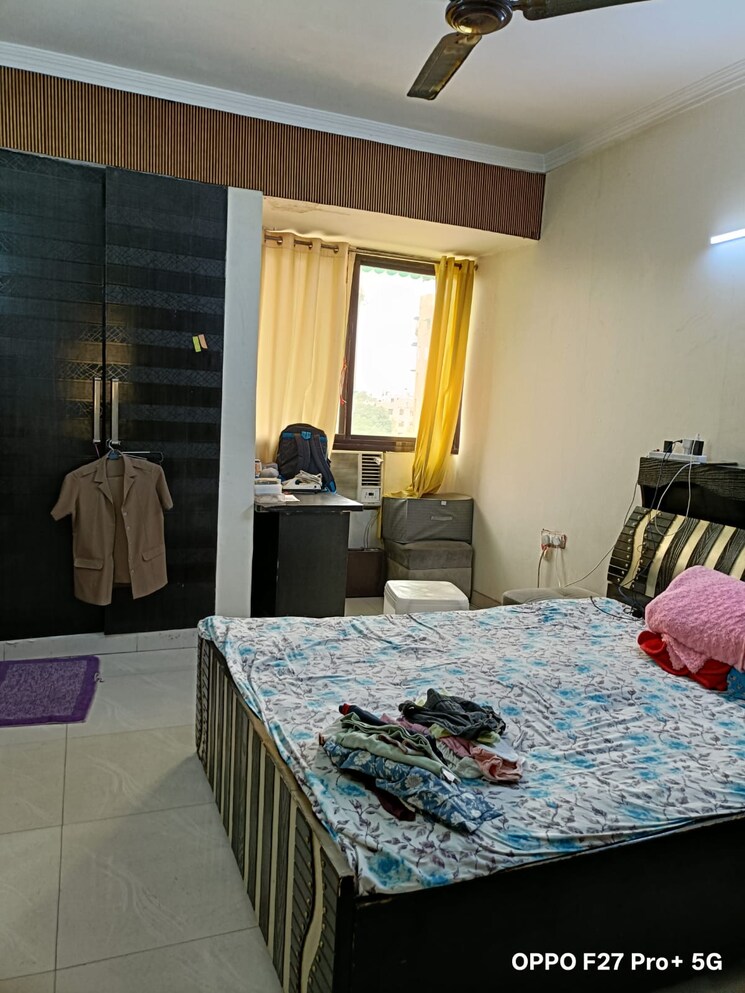 Bedroom, sector 11 dwarka 3 Bedroom 1500 Sq.Ft. Apartment In Sector 11 Dwarka Delhi 9079431