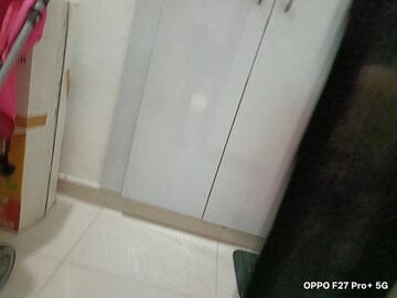 Furnished Amenities in 3 BHK Apartment at Sector 11 Dwarka – for Rent