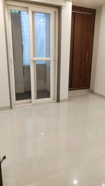 Room in 3 BHK Builder Floor at New Rajinder Nagar – for Sale