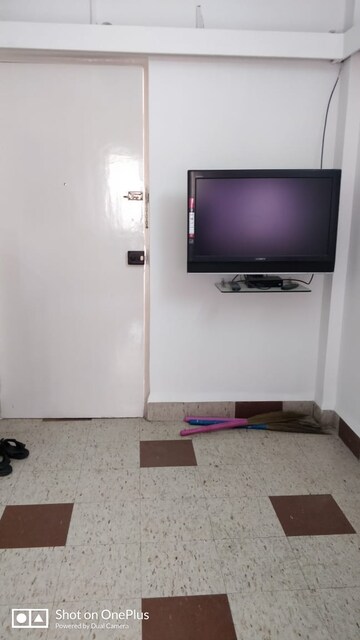 Living Room in 2.5 BHK Apartment at Bhusari Colony – for Rent