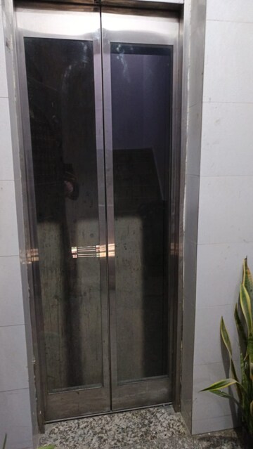 Furnished Amenities in 2 BHK Builder Floor at Sector 19 Dwarka – for Rent