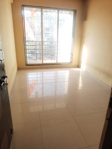 1 RK Apartment For Rent in Ganesh Arcade Karanjade, Karanjade