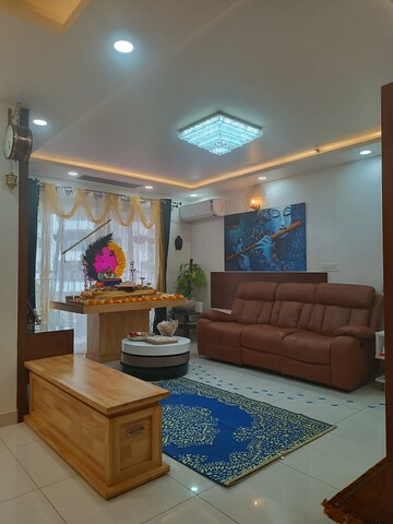 Bedroom in 3.5 BHK Apartment at Puravankara Palm Beach, Hennur – for Rent