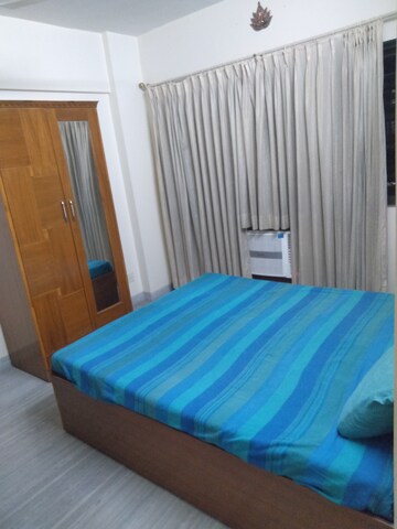 Bedroom in 2 BHK Apartment at Golden Square, Santacruz East – for Rent