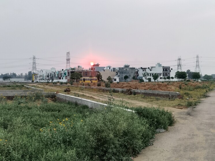 undefined, yashvi-golden-gate-residency  113 Sq.Yd. Plot In Farukh Nagar Sector 3 Gurgaon 9079493