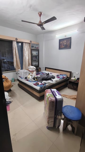 Bedroom in 2 BHK Apartment at Suyog Paradise, Kondhwa – for Rent