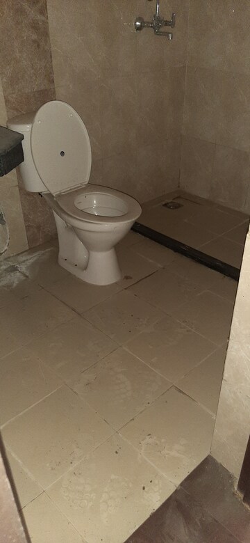 Bathroom in 3 BHK Apartment at Land Craft Golf Links Apartment Phase 2, Pandav Nagar – for Rent