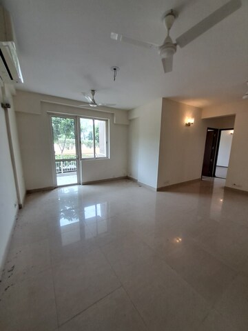 Furnished Amenities in 2 BHK Apartment at M3M Woodshire, Sector 107 – for Sale
