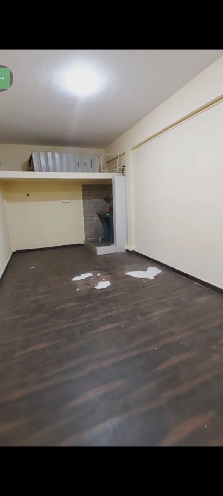 Room, laxmi-kailash-garden-ph-ii Commercial Shop 560 Sq.Ft. In Kalyan West Thane 9079610