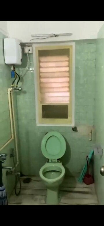 Bathroom in 1 BHK Apartment at Poornima Apartments, Colaba – for Rent