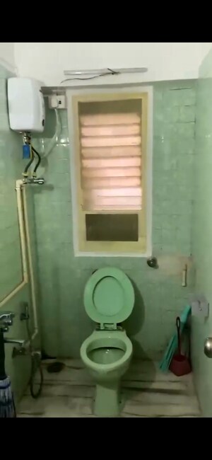Bathroom in 1 BHK Apartment at Poornima Apartments, Colaba – for Sale