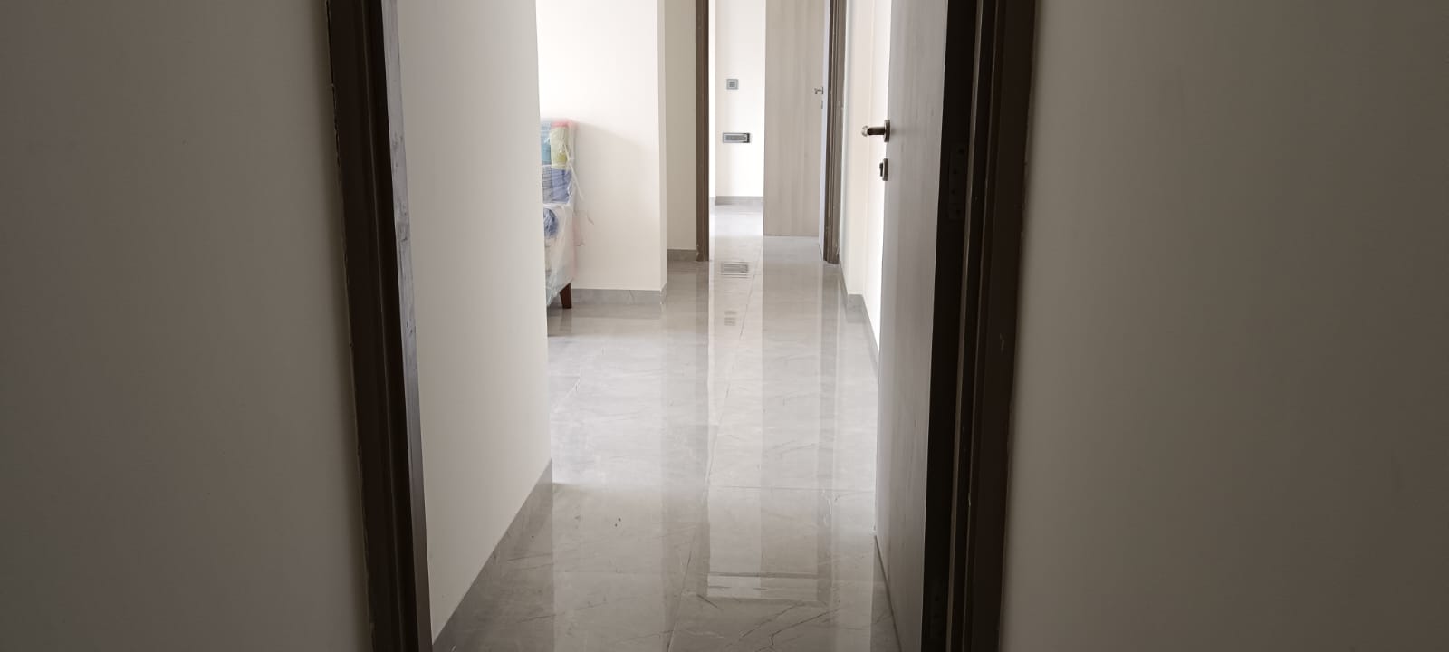 3 BHK + Pooja Room,Servant Room 1070 Sq.Ft. Apartment in Ajmera Greenfinity