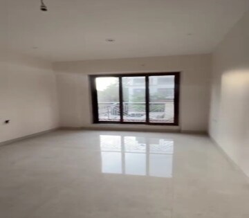 2 BHK Apartment For Rent in Matunga East