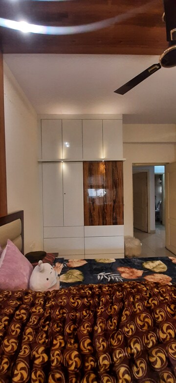 Furnished Amenities in 3 BHK Apartment at Land Craft Golf Links Apartment Phase 2, Pandav Nagar – for Sale