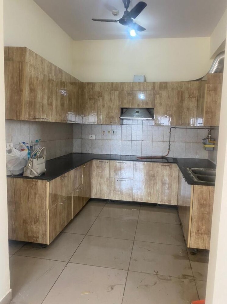 Kitchen, landcraft-golf-links 3 Bedroom 1630 Sq.Ft. Apartment In Pandav Nagar Ghaziabad 9079747