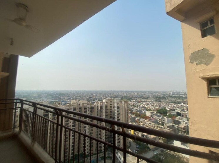 Balcony, landcraft-golf-links 3 Bedroom 1630 Sq.Ft. Apartment In Pandav Nagar Ghaziabad 9079747