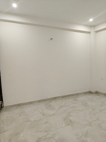 Room in 3 BHK Villa at Khodna Kalan – for Sale