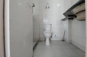 Bathroom in 2 BHK Apartment at Amolik Heights, Sector 88 – for Sale