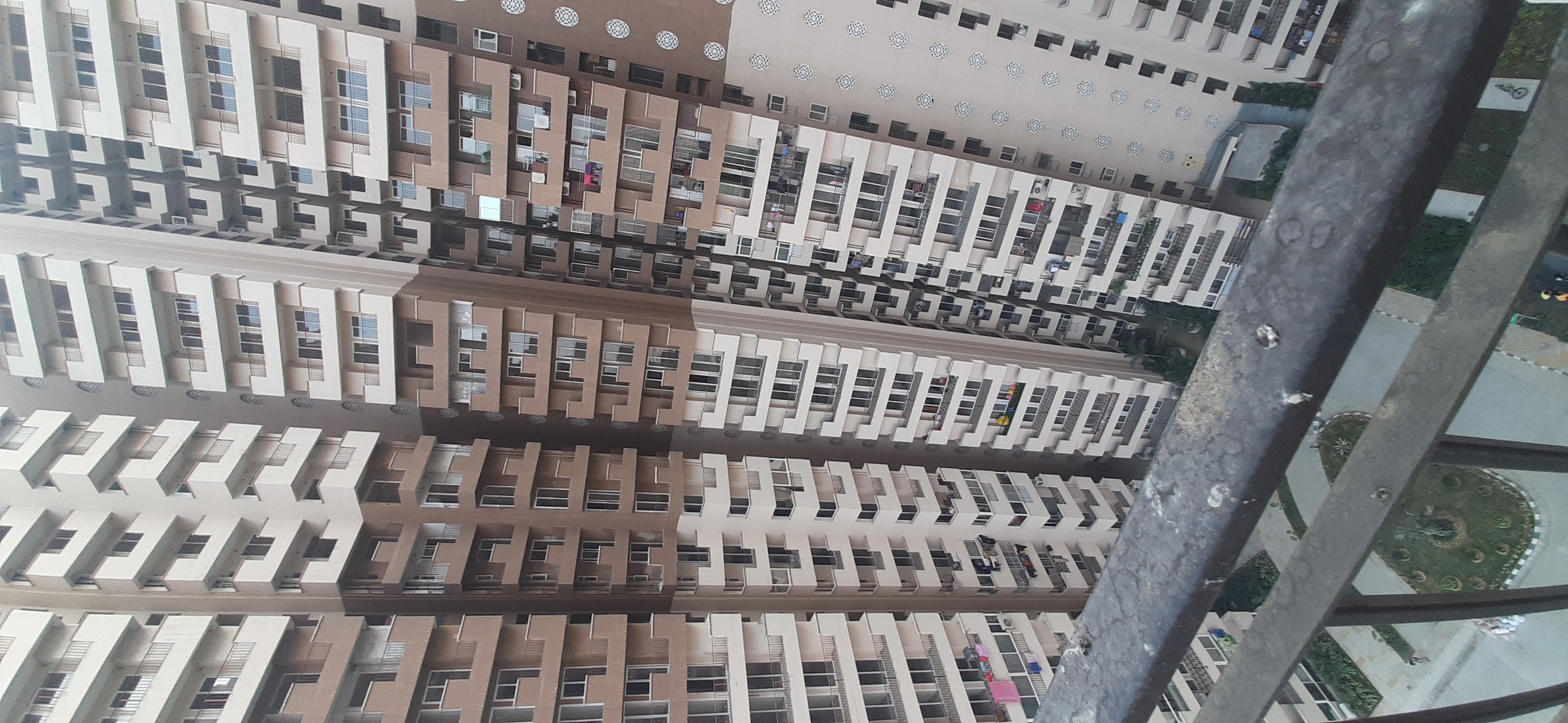 3 BHK Apartment For Sale in Land Craft Golf Links Apartment Phase 2