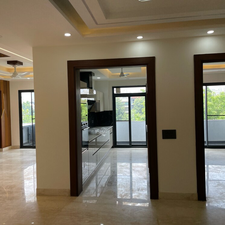 Kitchen, sushant lok iii 4 Bedroom 300 Sq.Yd. Builder Floor In Sushant Lok Iii Gurgaon 9079827
