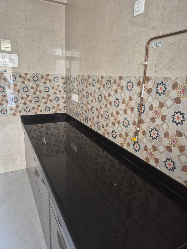 Kitchen, samrin-heritage 2 Bedroom 736 Sq.Ft. Apartment In Panch Pakhadi Thane 9079804