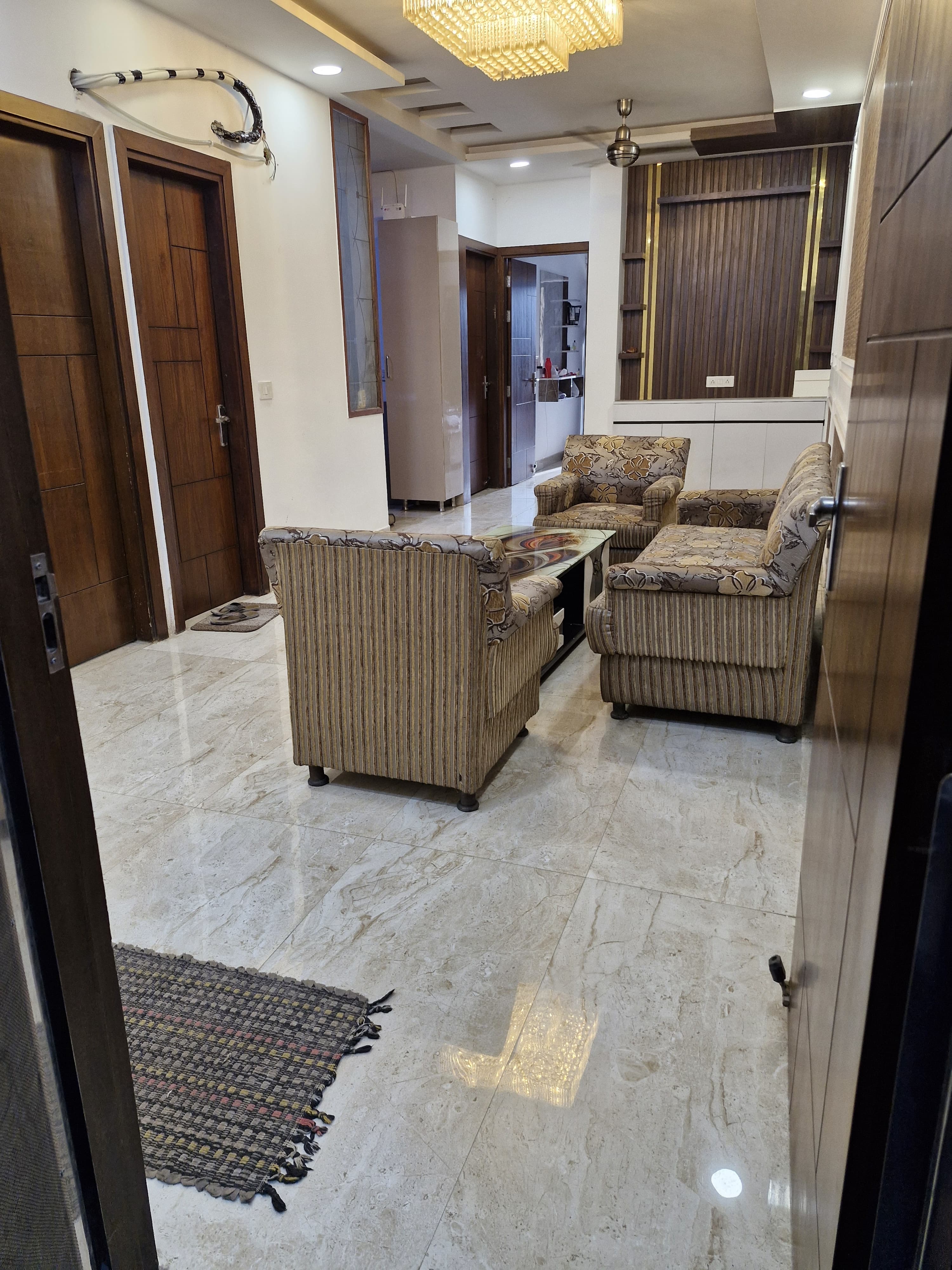 4 BHK + Pooja Room,Servant Room,Study Room,Extra Room Villa For Sale in Sector 41