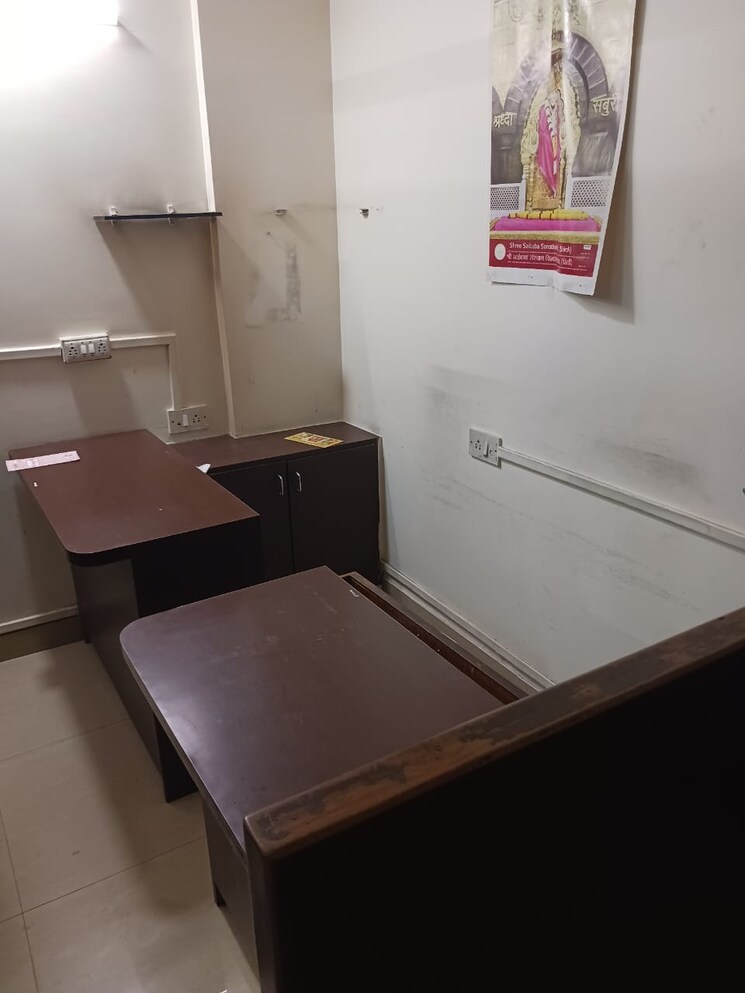 Team Area, runwal-greens Commercial Office Space 450 Sq.Ft. In Mulund West Mumbai 9079916