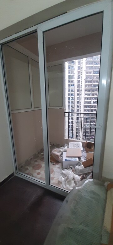  3 BHK Apartment at Land Craft Golf Links Apartment Phase 2, Pandav Nagar – for Sale