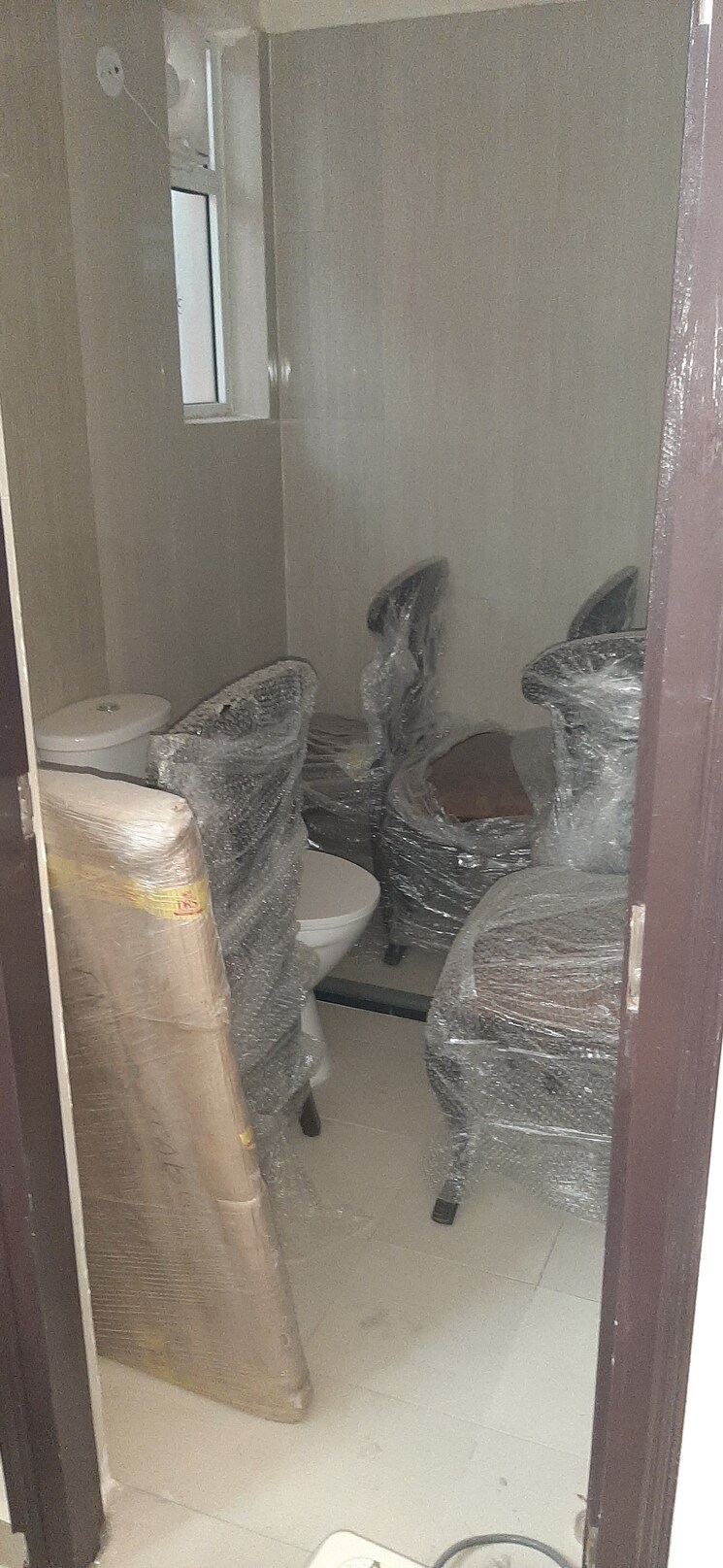 Other, land-craft-golf-links-apartment-phase-2 3 Bedroom 1600 Sq.Ft. Apartment In Pandav Nagar Ghaziabad 9079802