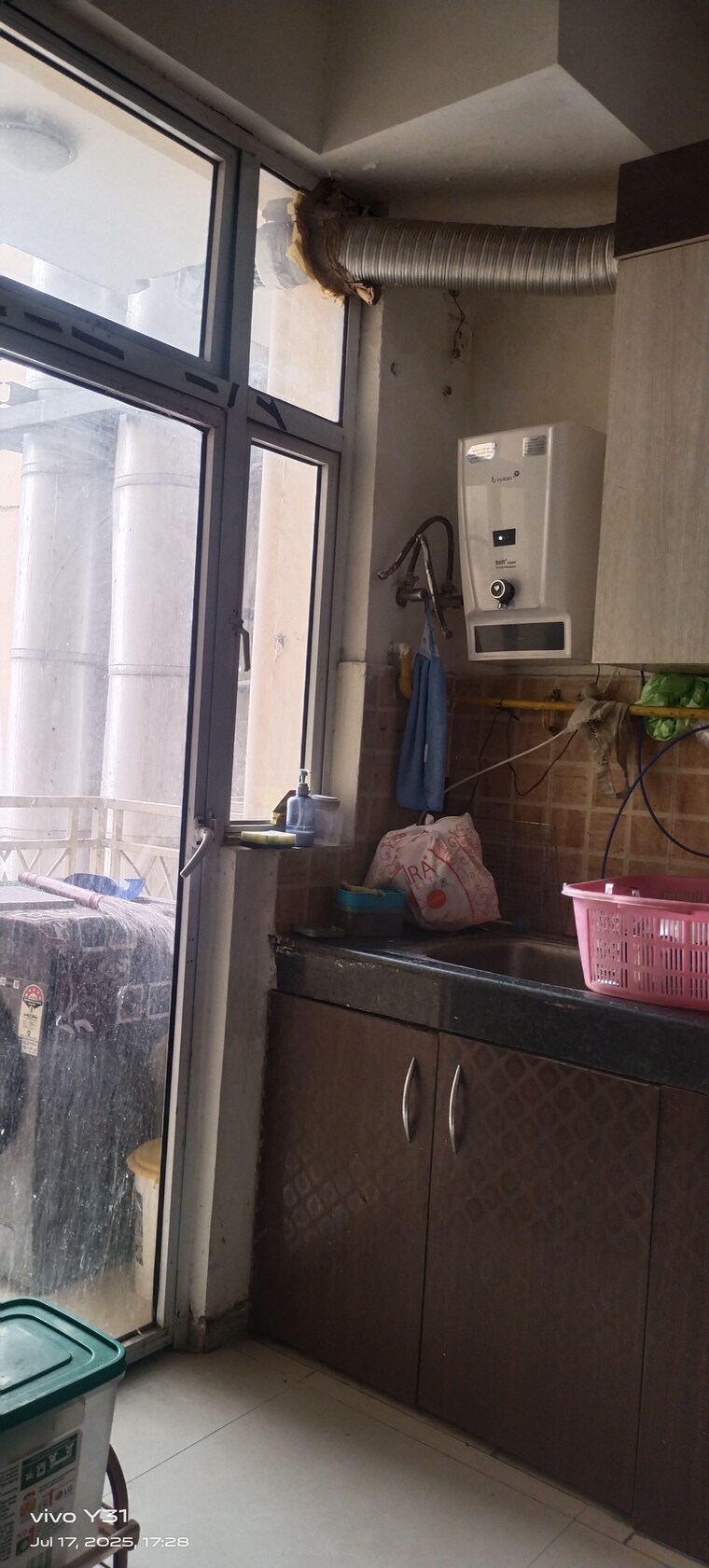 Kitchen, mahagun-mywoods 2 Bedroom 935 Sq.Ft. Apartment In Sector 16c Greater Noida Greater Noida 9079880