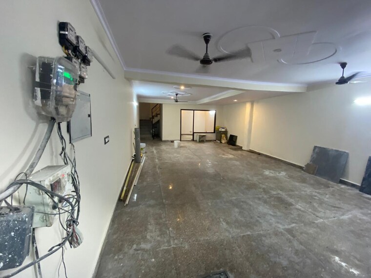 Room, rwa-apartments-sector-41 5 Bedroom 100 Sq.Mt. Villa In Sector 41 Noida 9079902