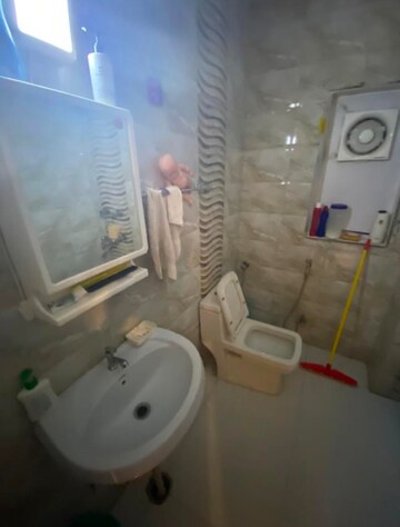 Bathroom in 3.5 BHK Builder Floor at Alaknanda – for Rent