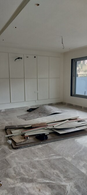 Bedroom in 5 BHK Independent House at Sector 49 – for Sale