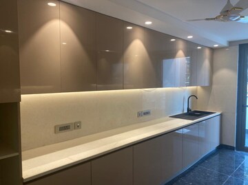 Kitchen in 4 BHK Builder Floor at Dlf Phase I – for Rent