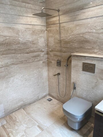 Bathroom in 4 BHK Builder Floor at Dlf Phase I – for Rent