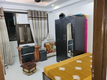 Living Room in 2 BHK Apartment at Shivpuri – for Rent