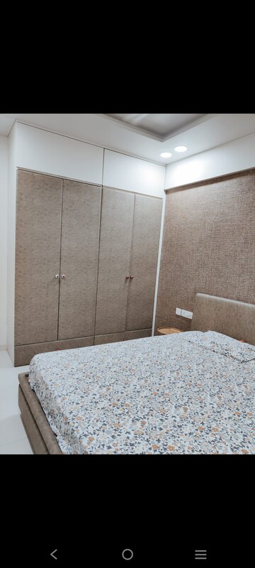 Furnished Amenities in 3 BHK Apartment at Shivalik Sharda Park View, Shela – for Rent